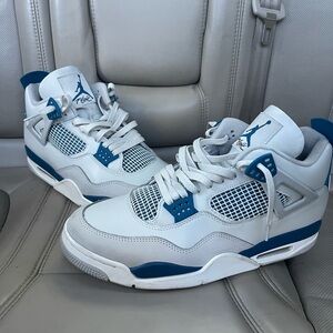 Jordan 4 military blue